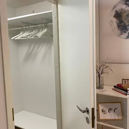 Cozy Close To The Beach Apartment *