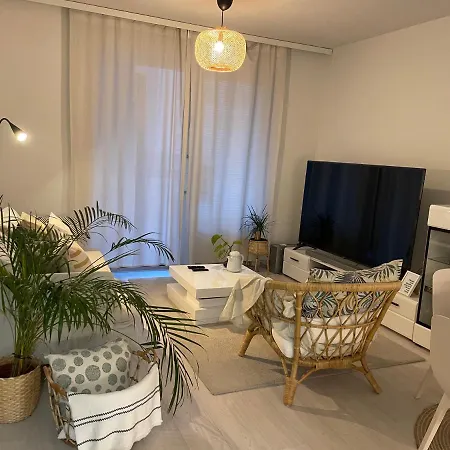 Cozy Close To The Beach Apartment *